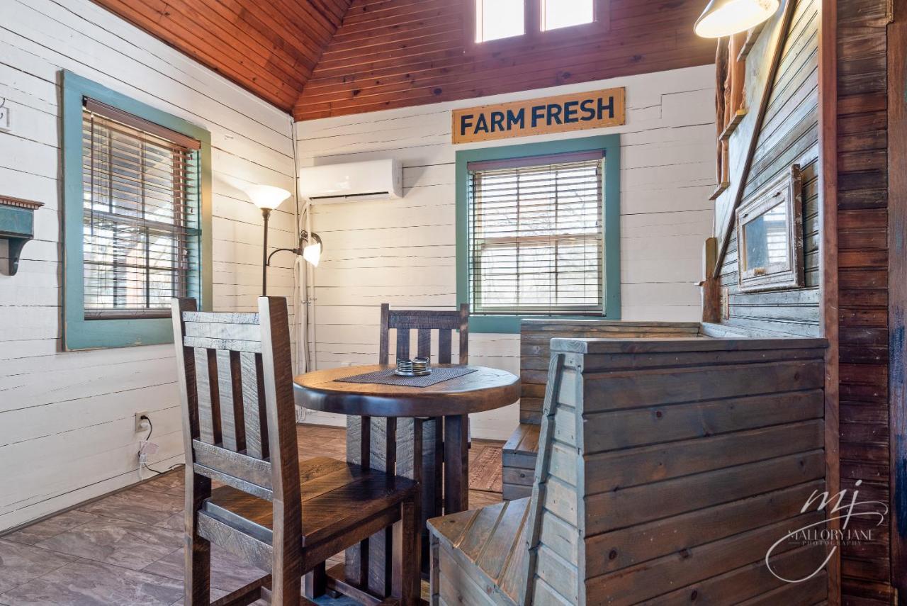 Fairway Inn Berryville エクステリア 写真