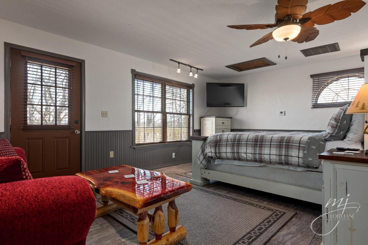 Fairway Inn Berryville エクステリア 写真